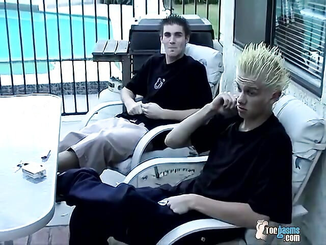 Messy Foot Fun with Straight Boys