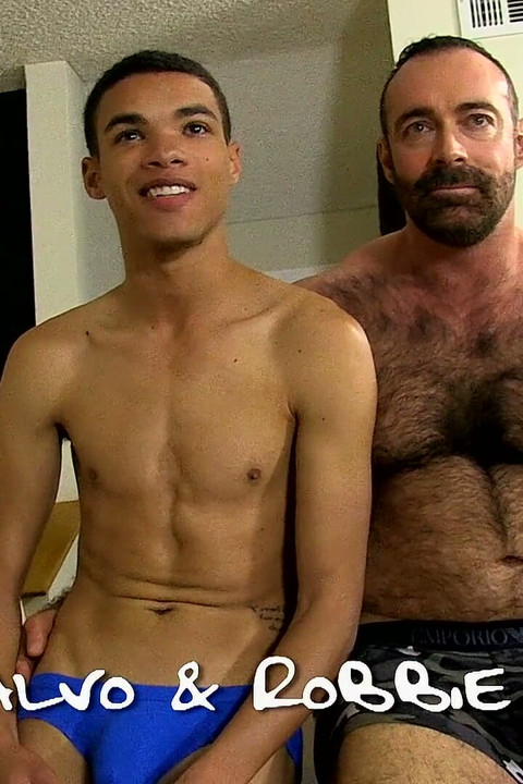 Muscle Top & Twinky Bottom on Set