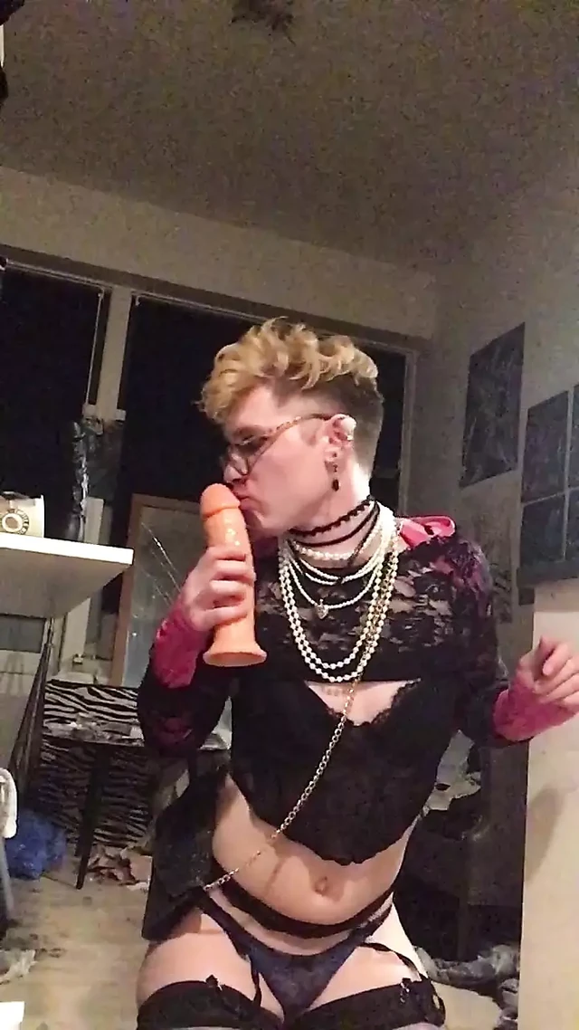 Exposed Sissy Whore Cums