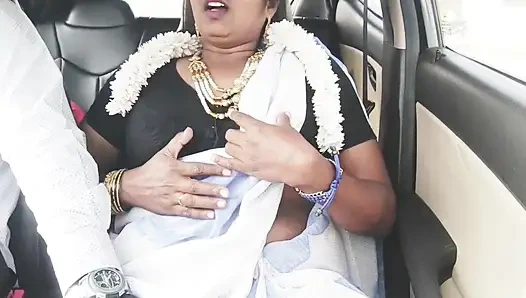 Indischer bhabhi-autosex. Telugu Bhabi auto lange fahrt zum ficken mit stiefsohn