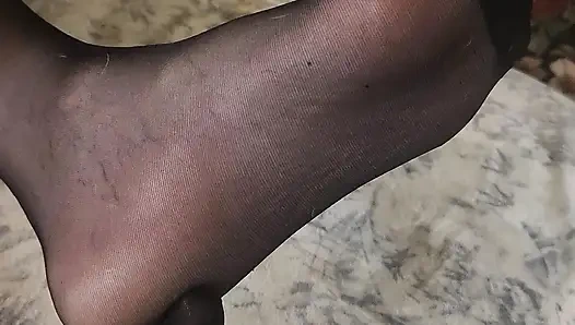 Goode Girl Nylon Foot Worship JOI POV