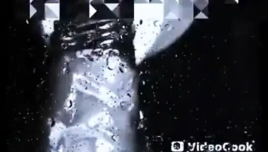Cewek sange ini lagi asik nyepong kontol lipz bagian 2