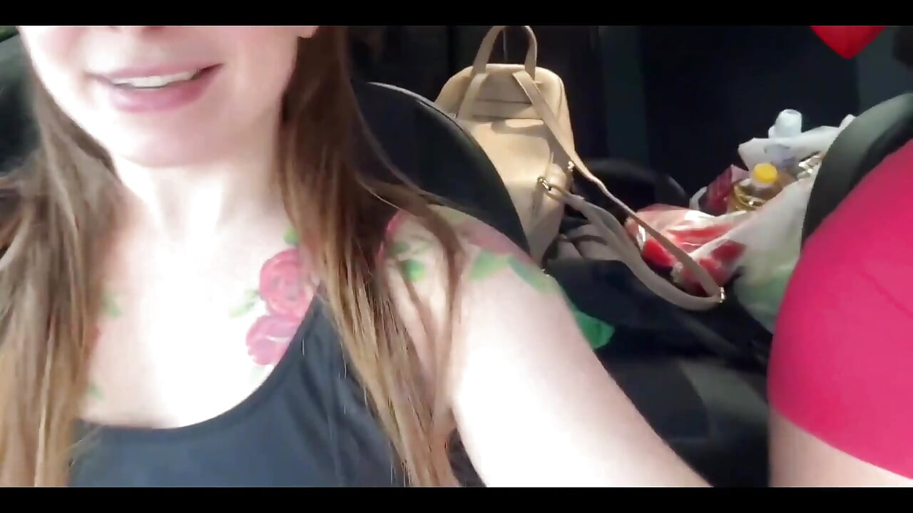 Πραγματικό σεξ στο σπίτι στη φύση