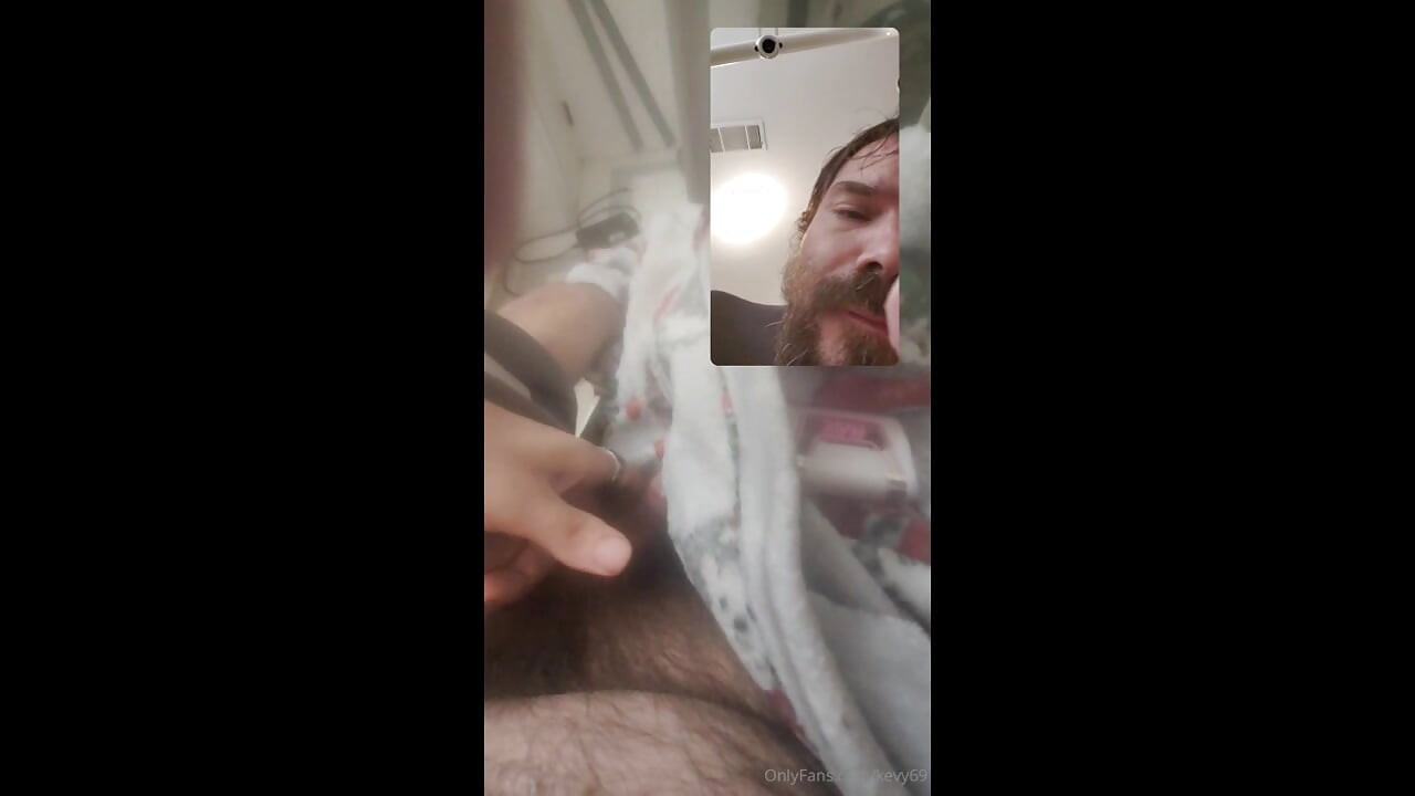 Kevy 69's Give me everything you got Cum allover My Leg