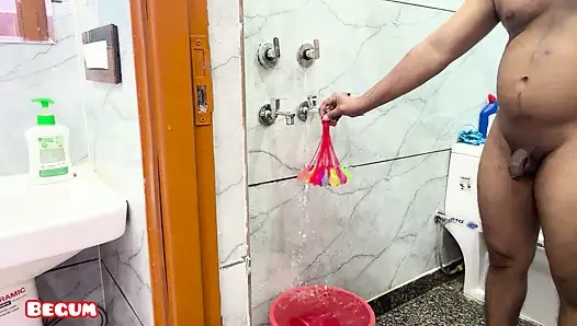 Nach dem Holi Festival Reinigung Farbe und Sperma von Bhabhi