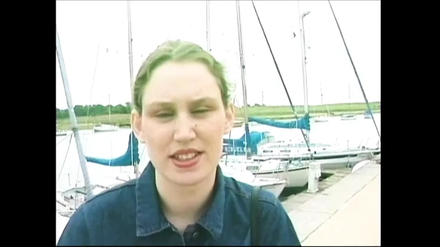 British Extreme - Pregnant Pissing