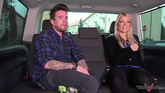 Тест IQ для блондинки - сладкая кошка