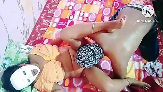 Kakak ipar india yang lagi sange menggoda abang iparnya sendiri - audio lengkap tamil dengan erangan keras