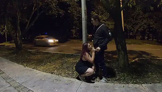 Olgun parkta yarağımı emiyor