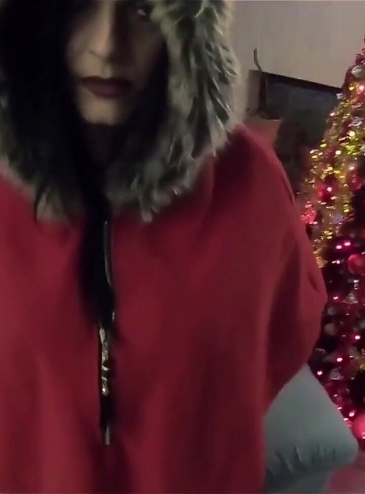 Santa's Horny Slut MILF Blowjob, Doggystyle & Cum on Gloves & Red Coat