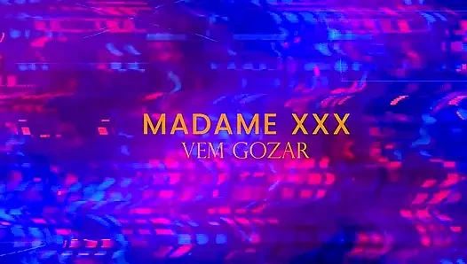 Nyonya x lagi pengen banget nyepong kontol, tapi dia suka banget nyepong kontol!