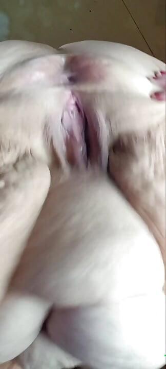 Nasty Trashy Whore Squirts a Gall9n Maybe 4