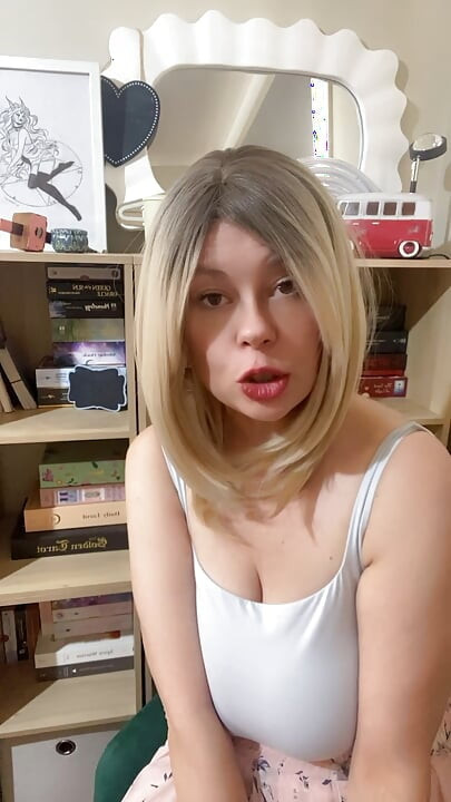 YourMuseLily video