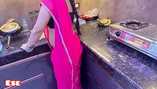 Mere Husband Ko Chain Nai… Kabhi Bhi  Piche Se Aakar Pelne Lagte hain…..