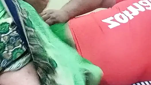 Rekaman seks tante seksi india dan cowok pengantar barang, video lengkap bahasa india