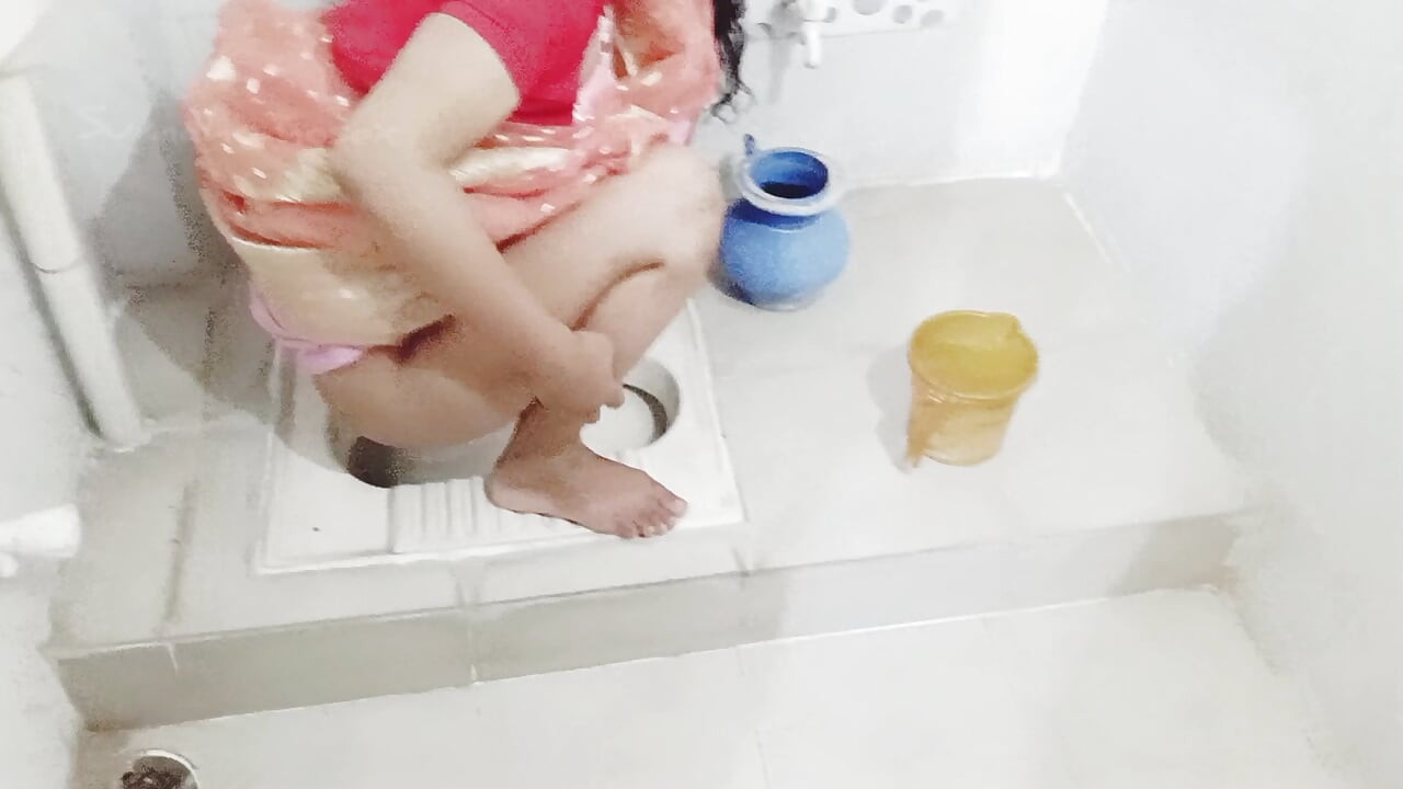 Indian Muslim Wife and Hindu Friend Sex Video