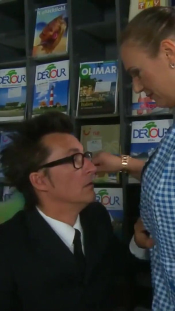 Powerful moment from "Hamburger Putzfrau im Reisebuero zum sex benutzt"