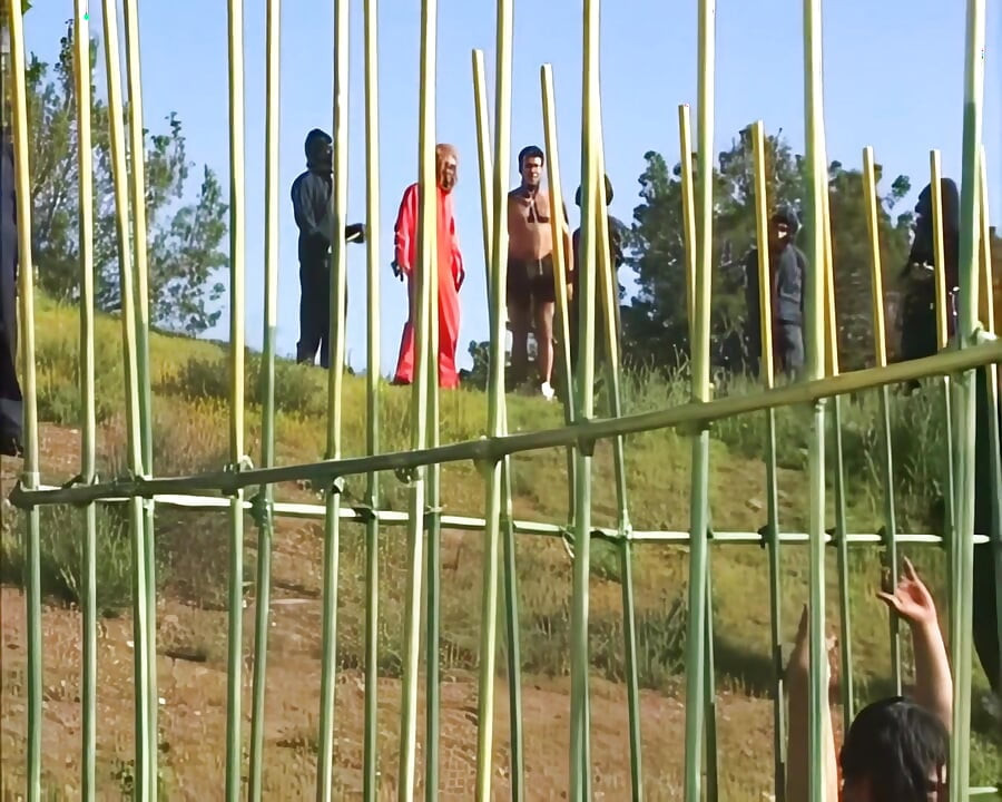 Prisionero de tu culo aterciopelado