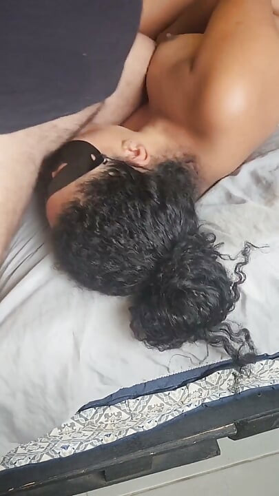 Minum pejuh kencingku dan minum air mani melalui hidungku 03/06/2024
