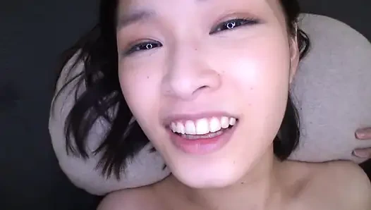 Ein mann mittleren alters und eine college-frau auf jobsuche.