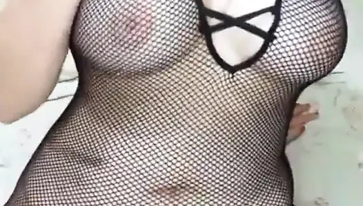 Video kirim aku sama tetanggaku yang hot