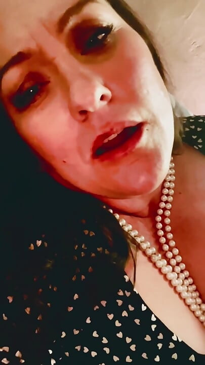 Hotwife Confession: Teasing My Cuck with BBC Fantasies