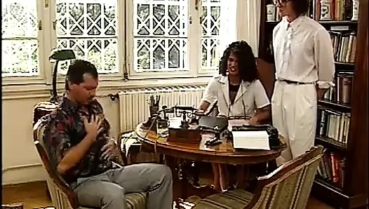 из производства Angelica Bella LA, порно DOTTORESSA, сцена 04