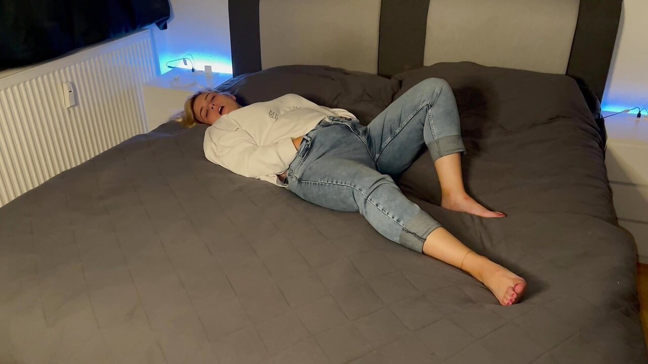 Masturbation in the head cinema multiple orgasms satisfyer fingering wet on bed clitoris rubbing solo voice Time for me