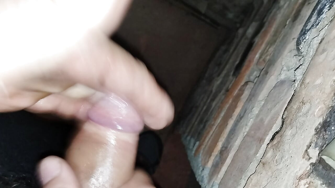 Sadece küçük yarağımla mastürbasyon