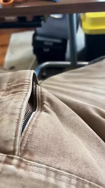 Ficando duro, depois de um longo dia de trabalho