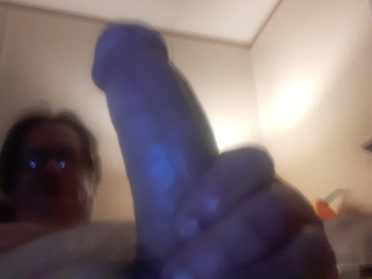 i absolutely love watching men stroking their cocks. I will take my time, so i can see more cocks and cum