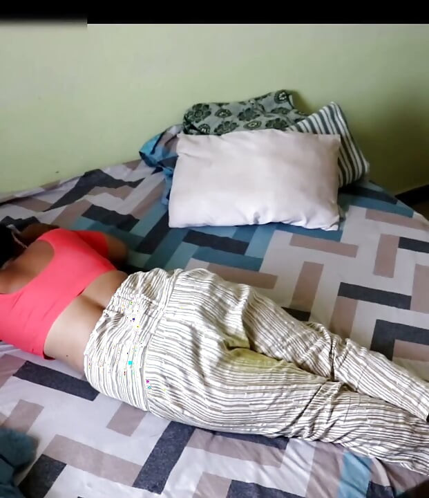 Schöner körper desi bhabhi in rosa bluse hart gefickt &vollgespritzt