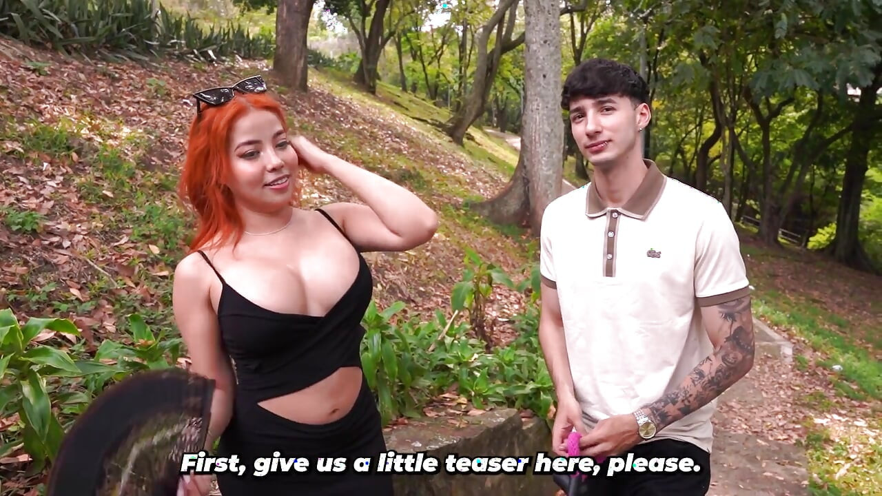 Vergon Man gosta da bunda de uma ruiva desconhecida sexy