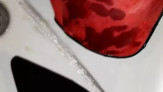 seksi ayakkabı pissing