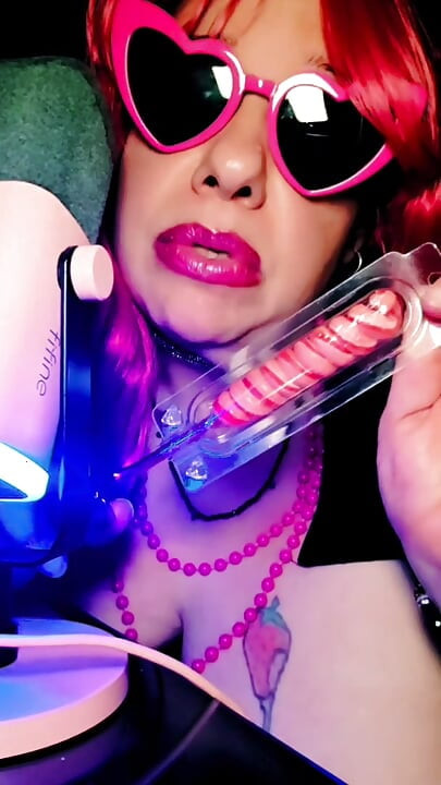 Lollipop ASMR