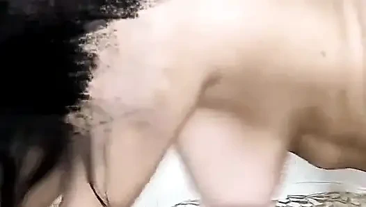 2 lesbian berhijab muslim di webcam