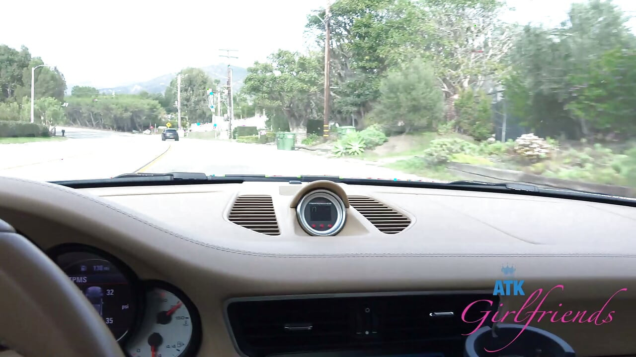 Sweet Amateur Ava Davis in Braces Gives Road Head POV on Car Ride GFE Session