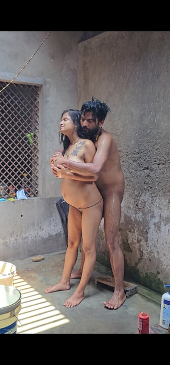 Desi indian village pregnant wife fucked by husbands