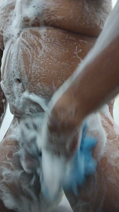 ミッチェル・クレイトン、別名シェフ、クレイトン、別名ミスター・マジック。清潔で汚れたフレッシュシャワー。 | クリップ 1