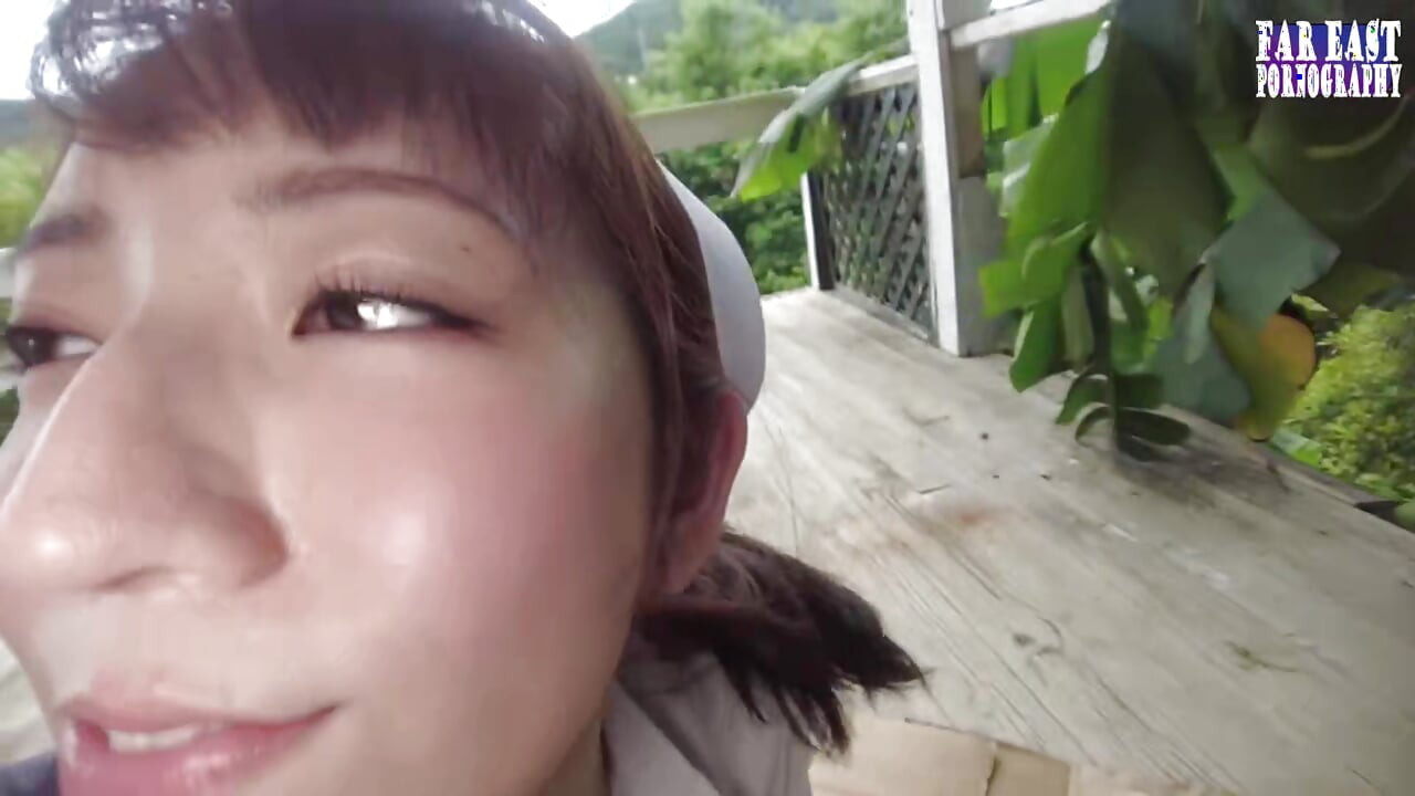 Doll Like Bliss com uma provocação peituda pálida em uma reforma brincalhona exposta parte.4