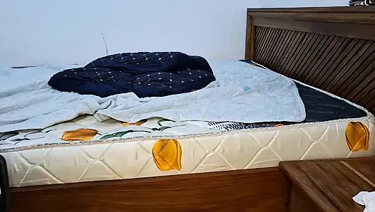 Göt ikinci bir düşünce olmadan kötü sikiliyor