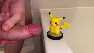 Hotglue: Pikachu amiibo