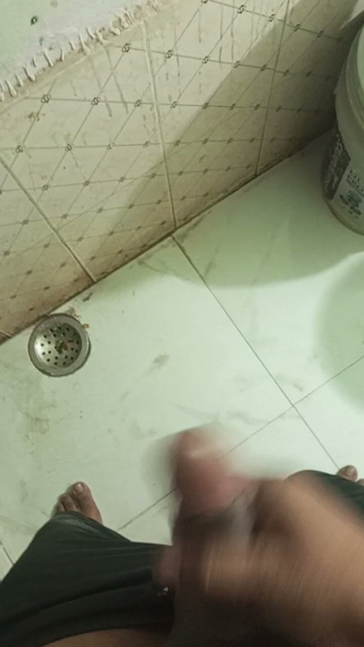 Mera bhi pani me