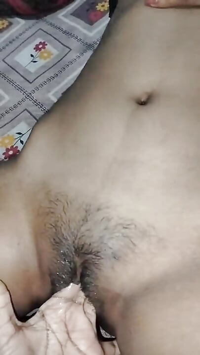 Pooja put her hand in his wife's pussy and her pussy exploded.