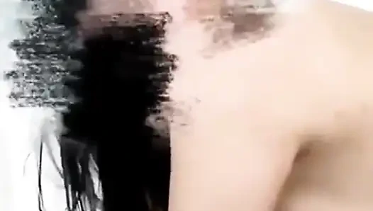 Web kamerasında 2 Müslüman lezbiyen tesettürlü