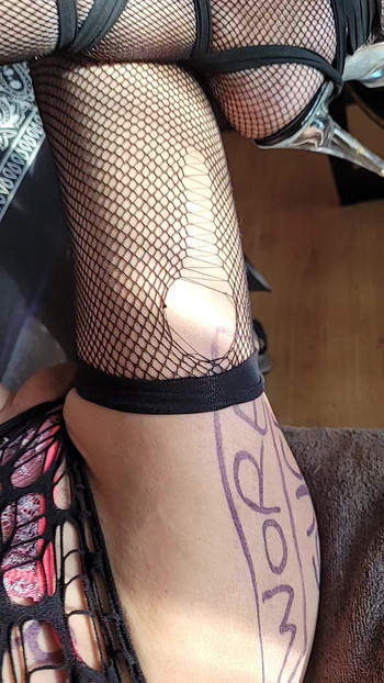 B! TCH🖍 kandže prozirne, BODyResille, guzačke ficele ROSe [1sep25] VaneSsaBiTCHx