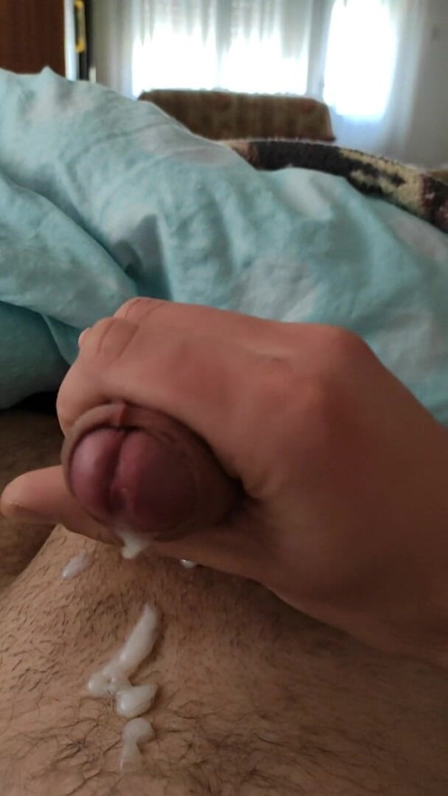 Quick morning cumshot