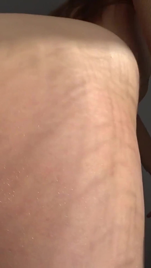 Wow! My girlfriend has a super ass and a wet pussy! | Clip 1