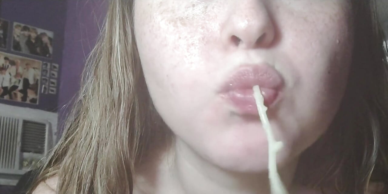 Eating up Close