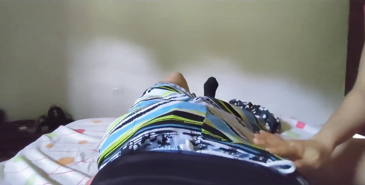 我朋友的女友愛玩我的雞巴